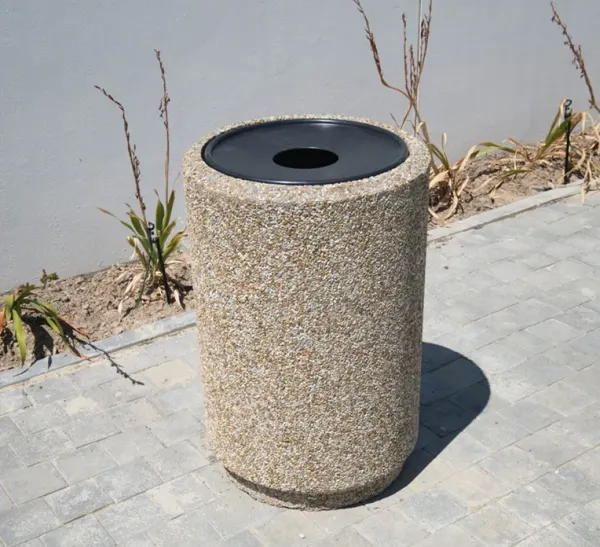 Litter bins installed at a Cape Town commercial property
