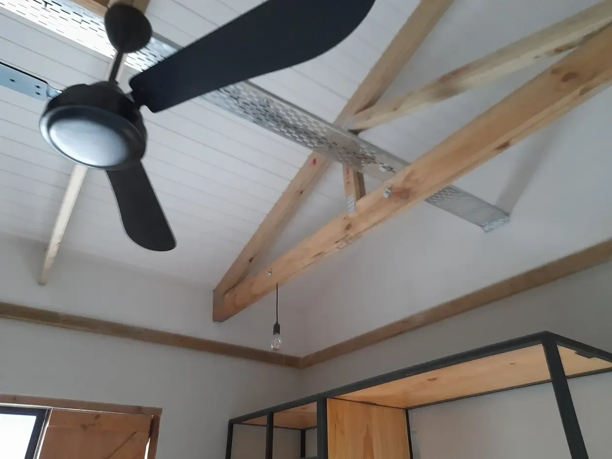 Quality ceiling and bulkhead finishes by 68 Projects Building Co