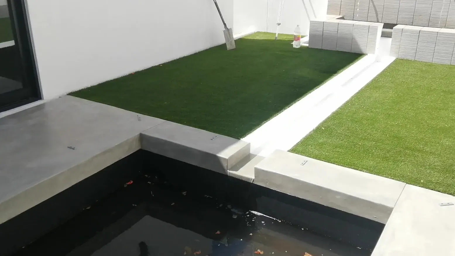 Outdoor entertainment area and terrace built by 68 Projects Building Co