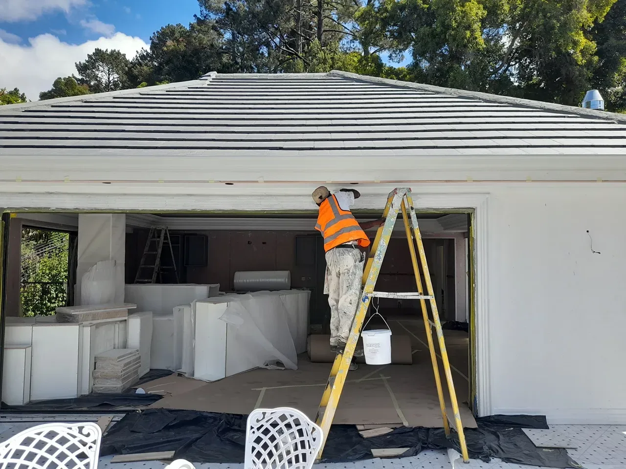 Building contractor project on a Constantia home in Cape Town